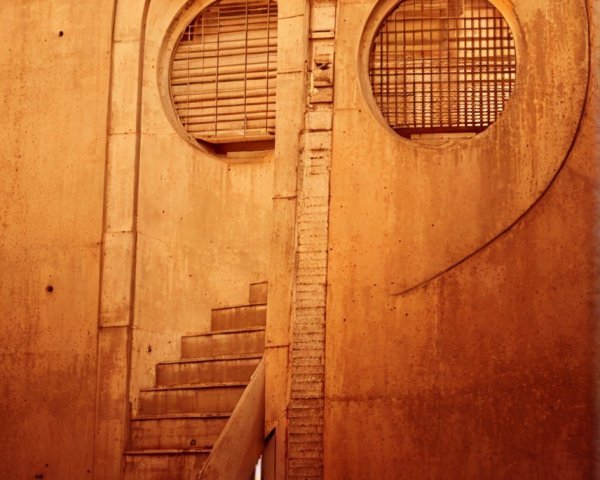 Architectural Design of a Concrete Wall with Arches