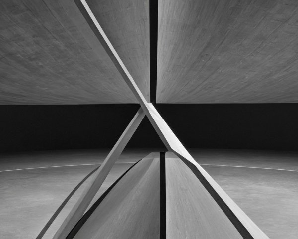 Minimalist Architectural Design with Geometric Shapes