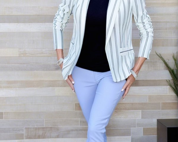 Chic Outfit with Striped Blazer and Light Blue Pants